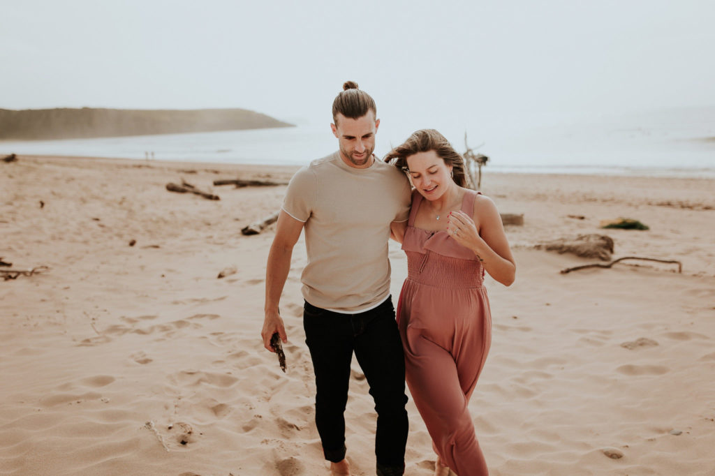 reportaje de embarazo en la playa 33