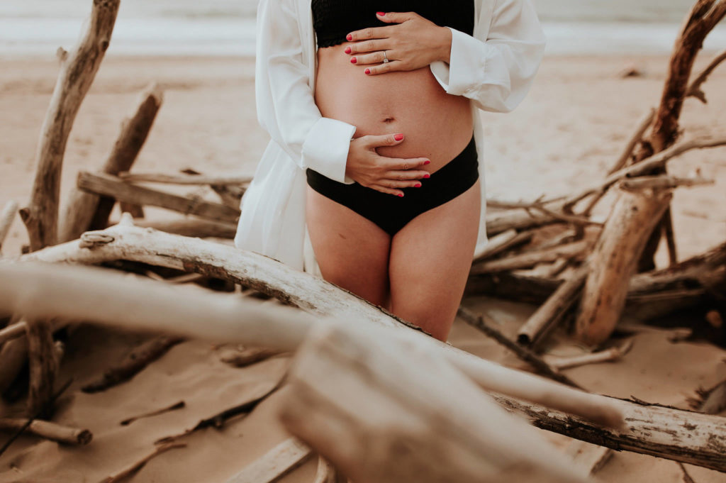 reportaje de embarazo en la playa 45